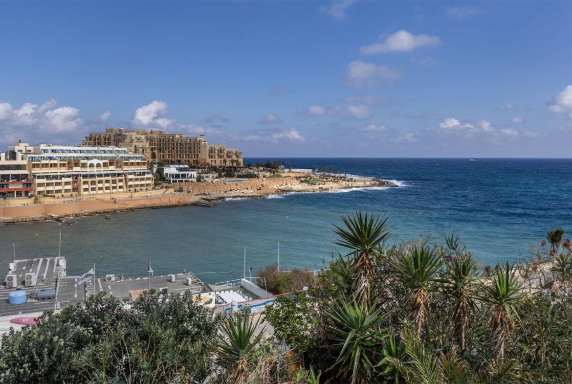Deluxe Seaview Apartment Saint Julian's Eksteriør billede